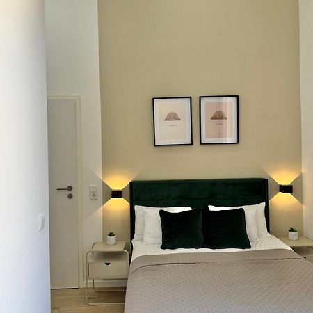 Heaven Homes - Doppelzimmer Mit Eigenem Bad Düsseldorf Exterior foto