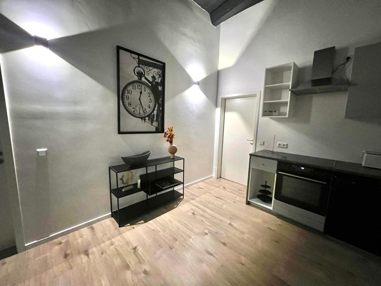 Heaven Homes - Doppelzimmer Mit Eigenem Bad Düsseldorf Exterior foto