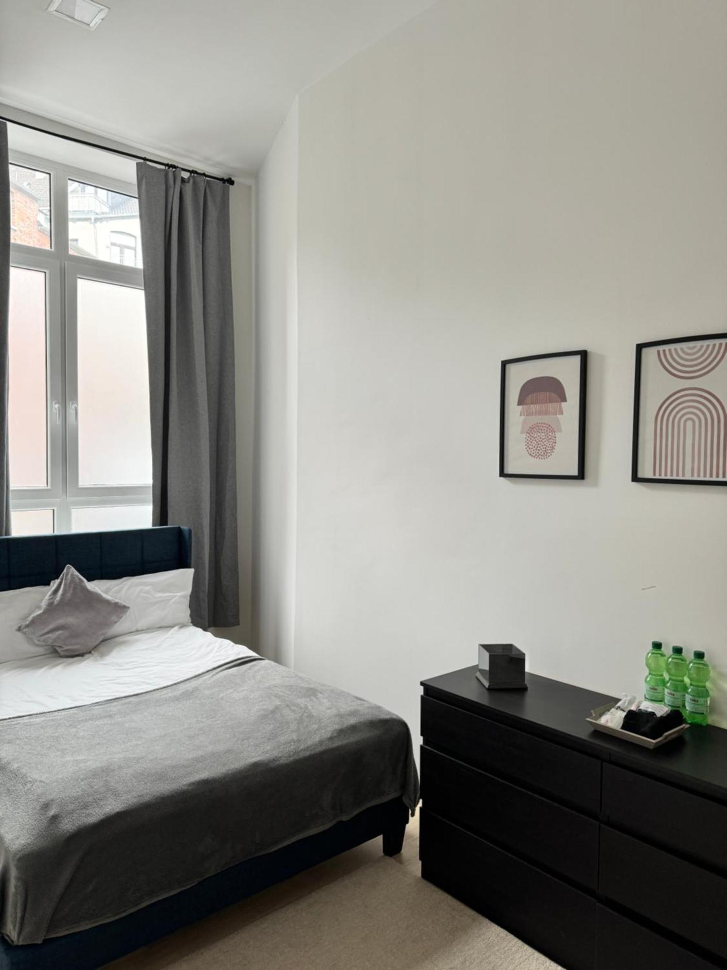 Heaven Homes - Doppelzimmer Mit Eigenem Bad Düsseldorf Exterior foto