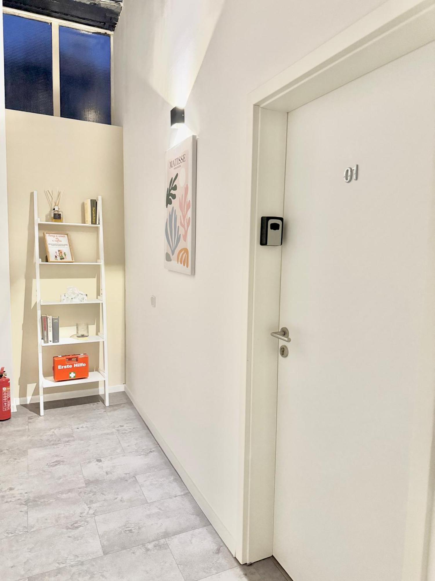 Heaven Homes - Doppelzimmer Mit Eigenem Bad Düsseldorf Exterior foto